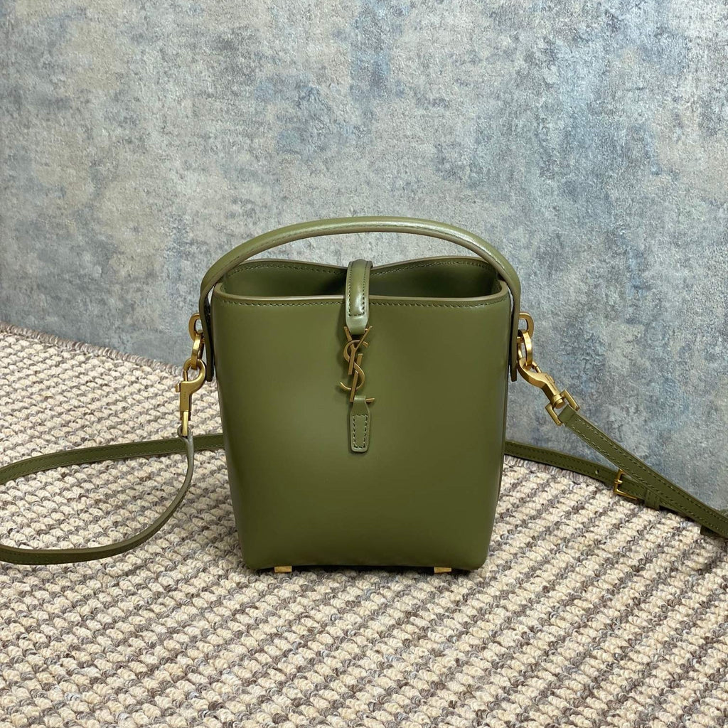 LE 37 MINI BUCKET BAG 15 IN AVOCADO GREEN CALFSKIN GOLD HARDWARE