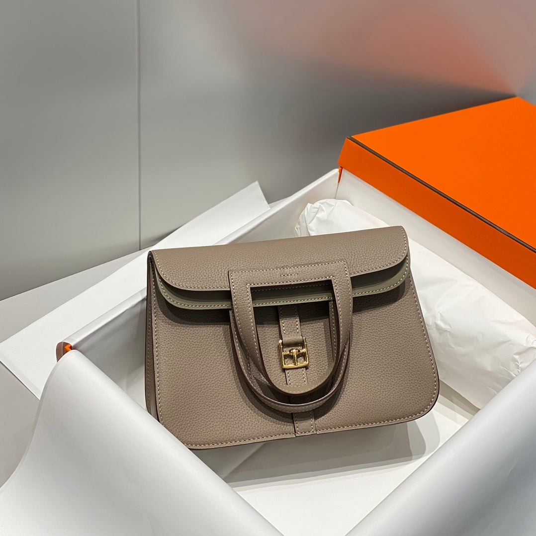 HALZAN 25 HANDLE BAG IN COFFEE BROWN GRAINED CALFSKIN