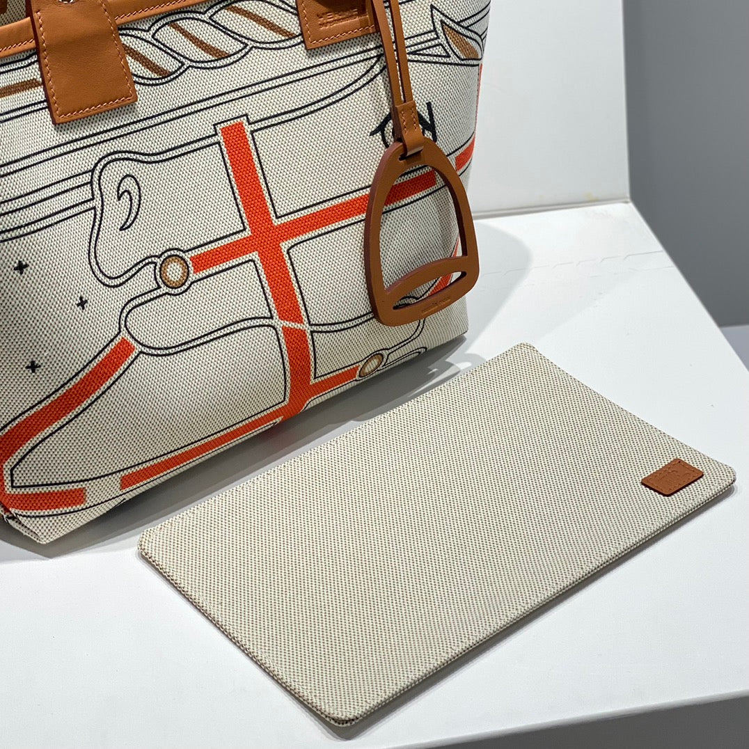 STEEPLE 28 BAG IN BEIGE CANVAS AND BROWN SWIFT LEATHER