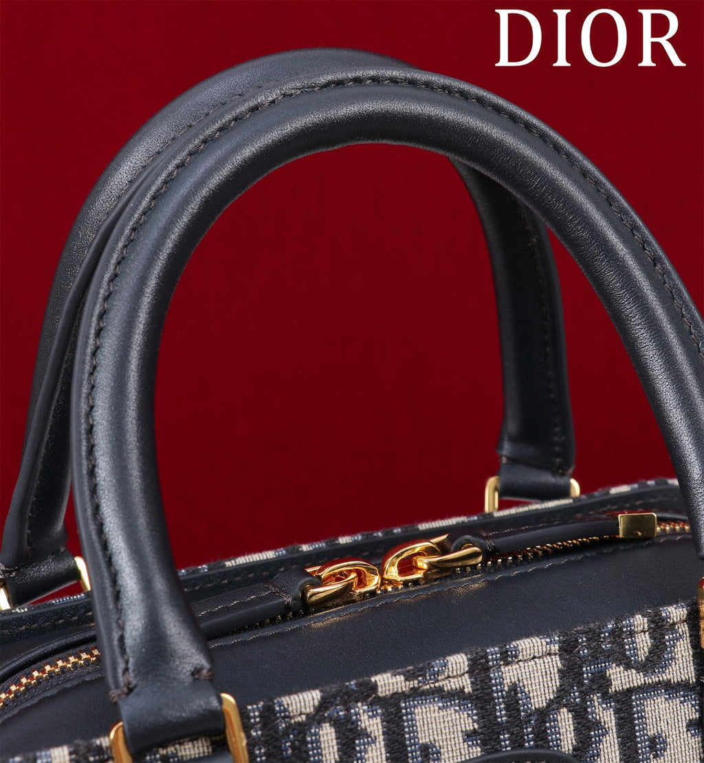 MONTAIGNE MINI DOCTOR BAG 20 IN BLACK MONOGRAM OBLIQUE JACQUARD MIX CALFSKIN